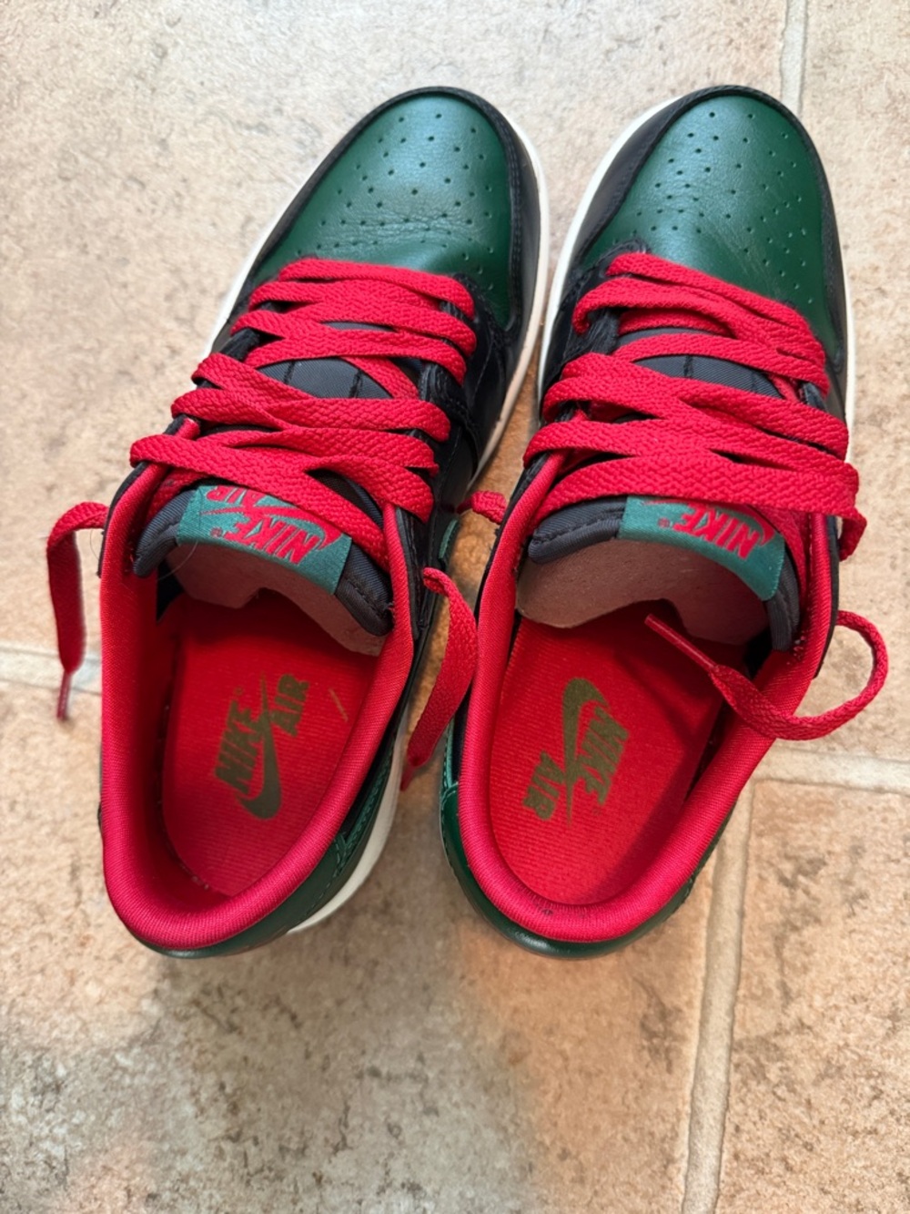 Unisex Nike Black, Green & Red Air Jordan 1 Low OG Sneakers. Size W7.5/M6 - Picture 7 of 10